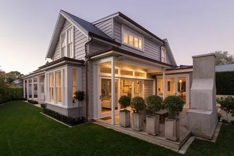 Finding the Best Contractors for Your Home Renovation Auckland Project