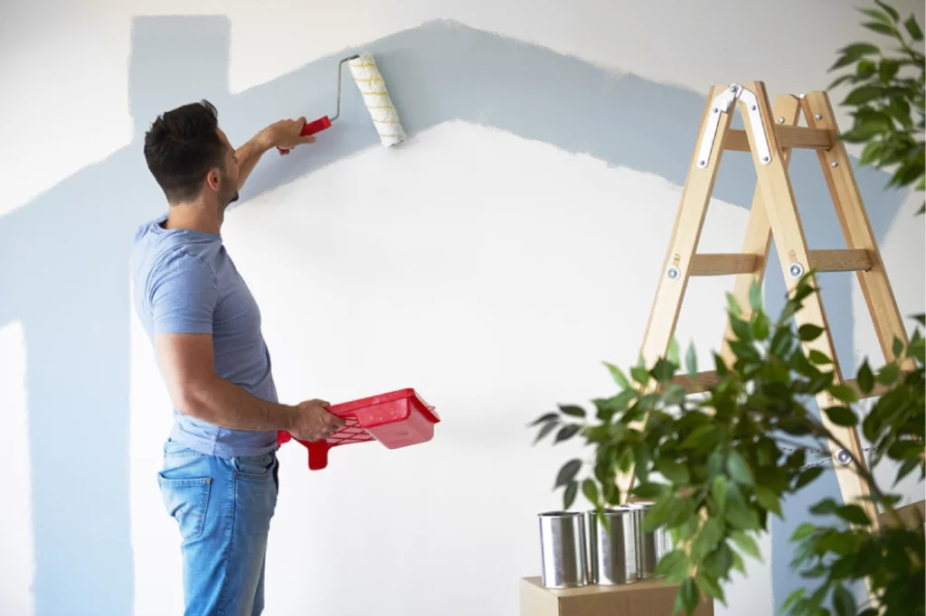 How Professional London Decorators Turn a Lengthy Painting Job Into a Smoother Project